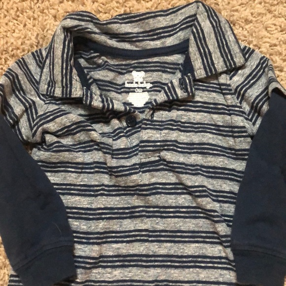 Set of four long sleeve 6 month onesies - Picture 6 of 9